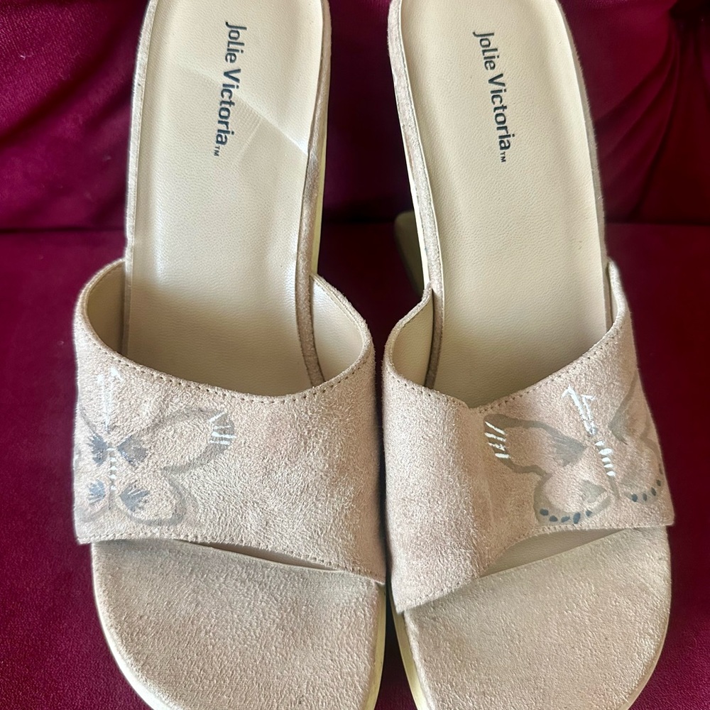 Jolie Victoria Tan Women's Slide Sandals size 9